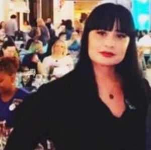 Meet your Posher, MP